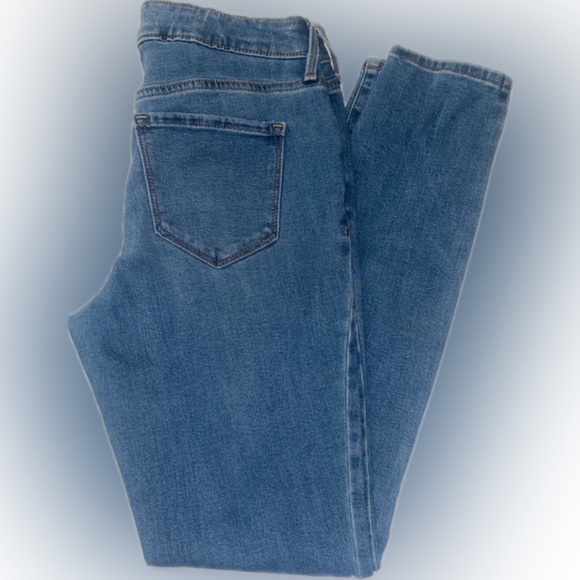 Old Navy Pop Icon Skinny Jeans - Picture 2 of 8
